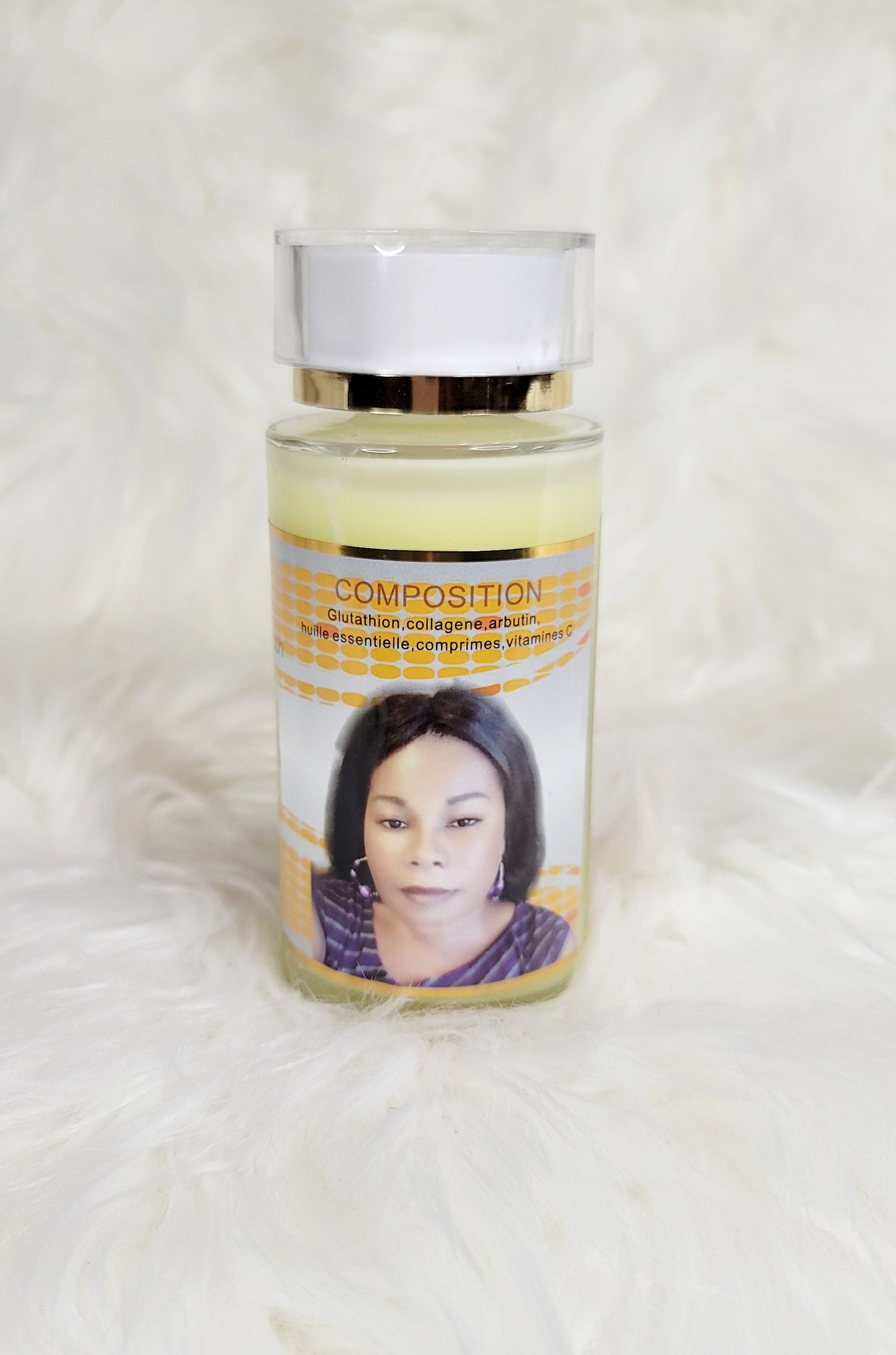 JNA glowing touch Gluta Extra-Fort concentrated serum in a jar .