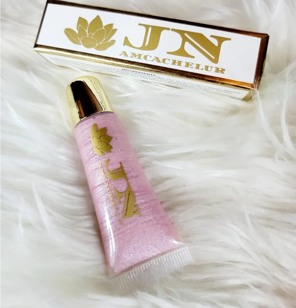 JNA lipgloss.