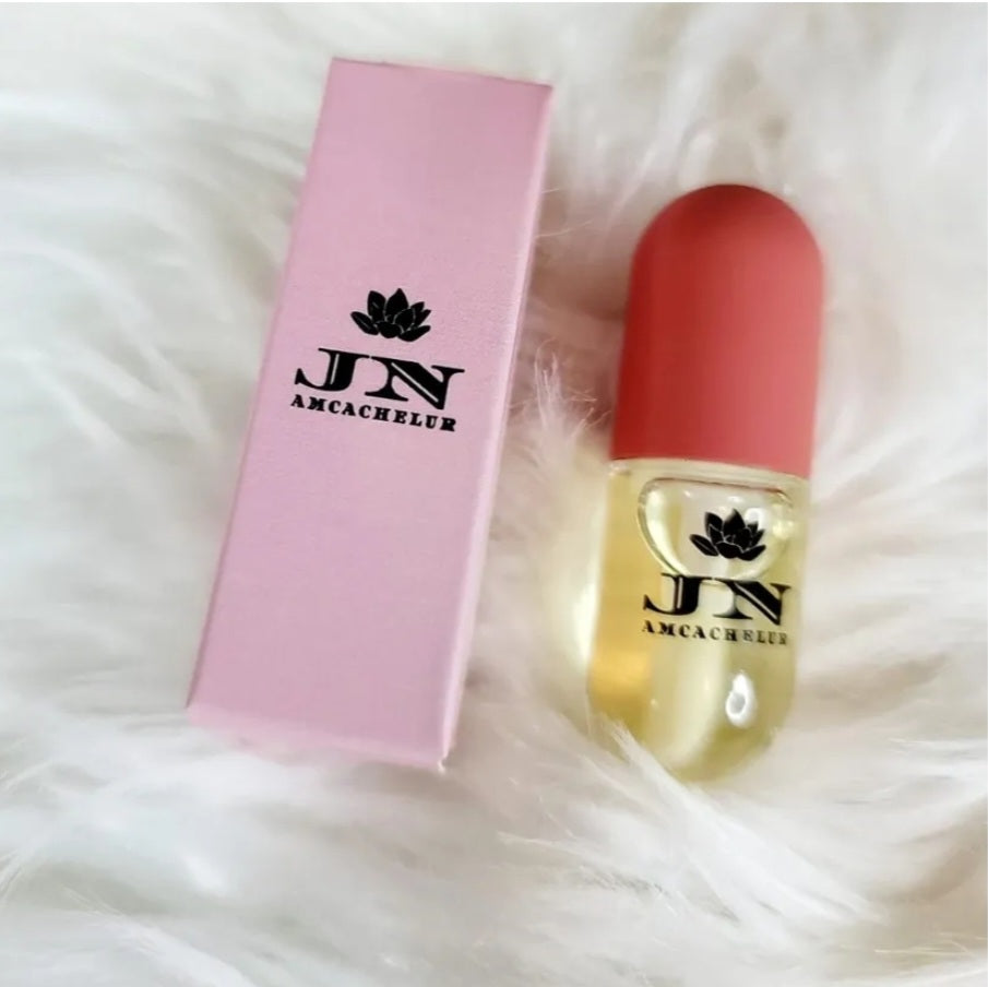 JNA lip plumper.