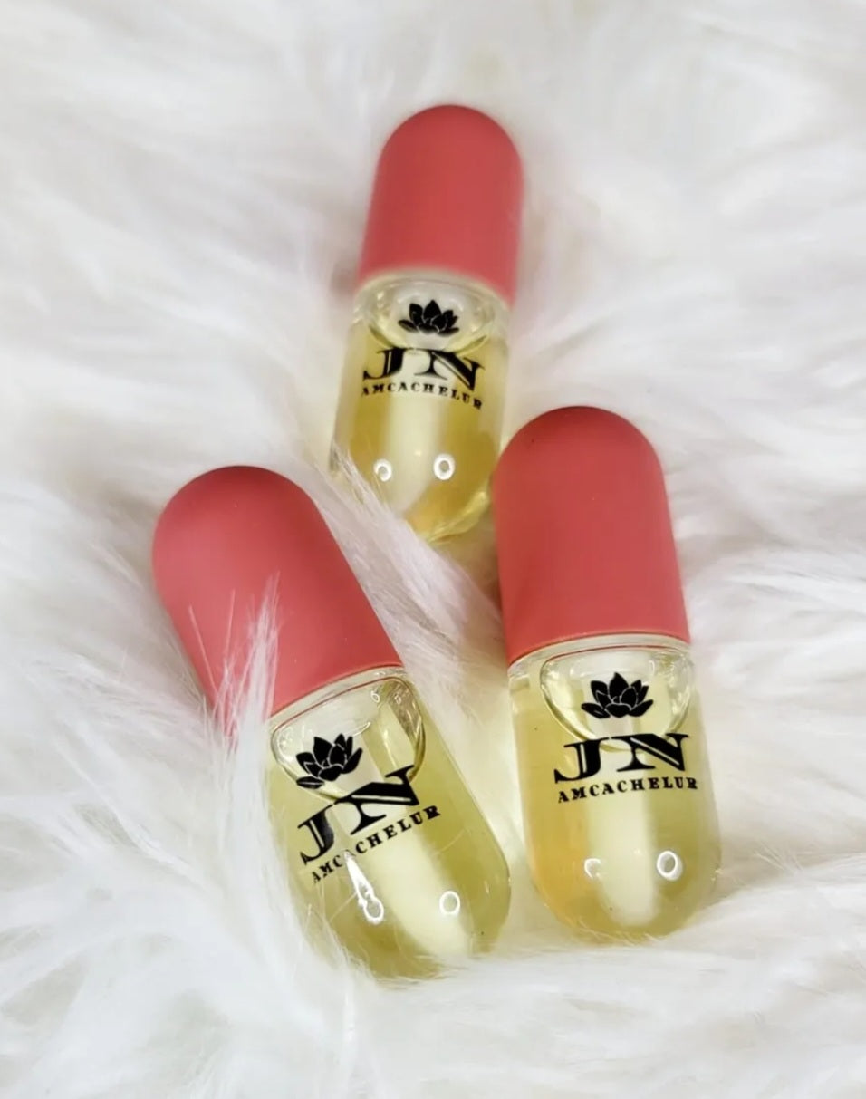 JNA lip plumper.