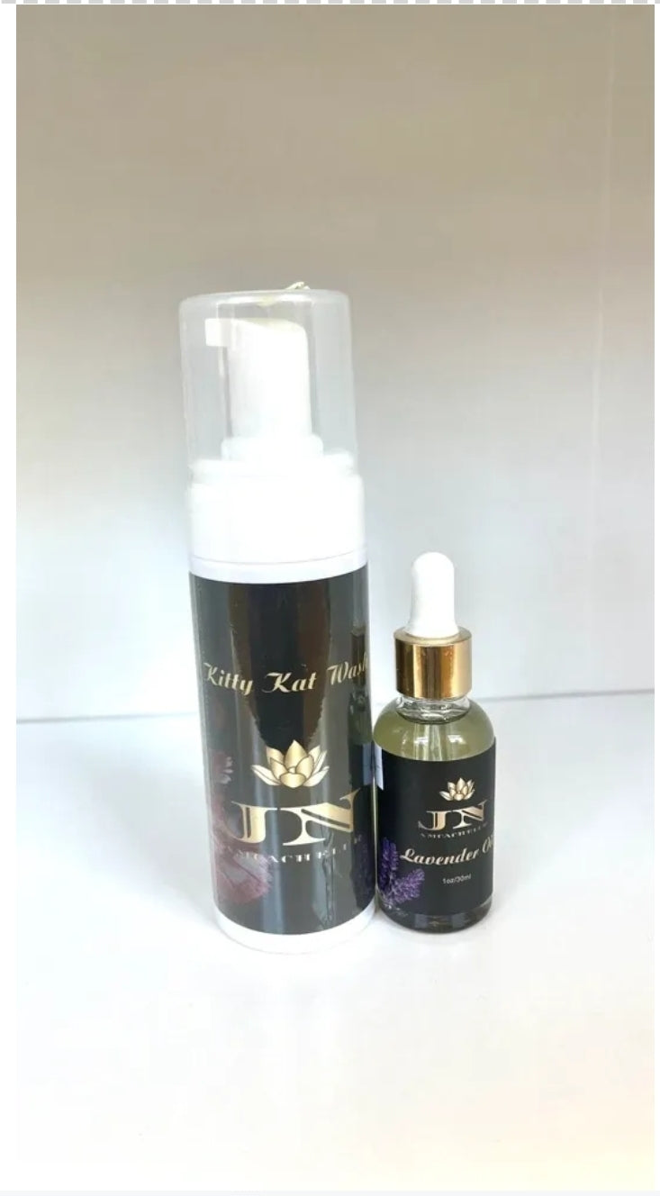 Yoni sets kitty kat Wash and Lavender oil.